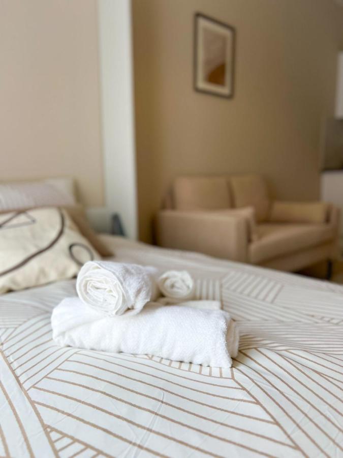 O Casanova Appartement Montereau-faut-Yonne Buitenkant foto