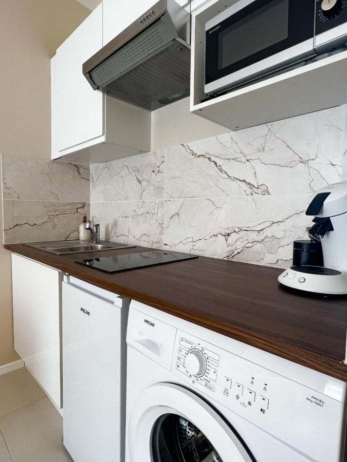 O Casanova Appartement Montereau-faut-Yonne Buitenkant foto